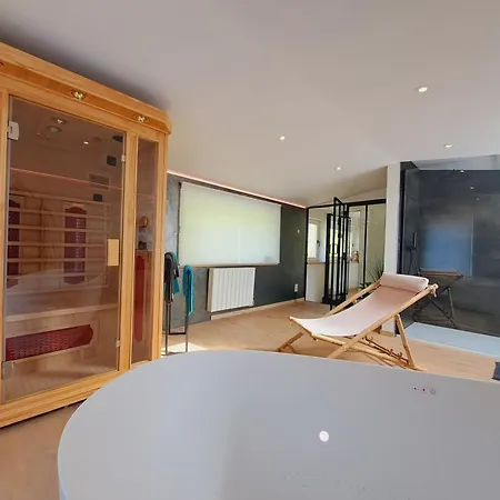 בית נופש Two Sister's *